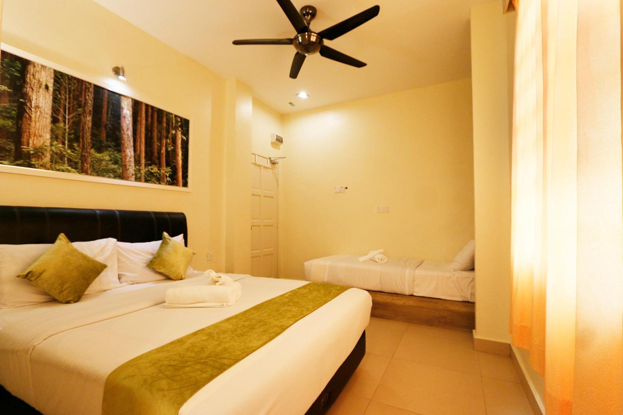 Golden Lodge Tanah Rata Luaran gambar